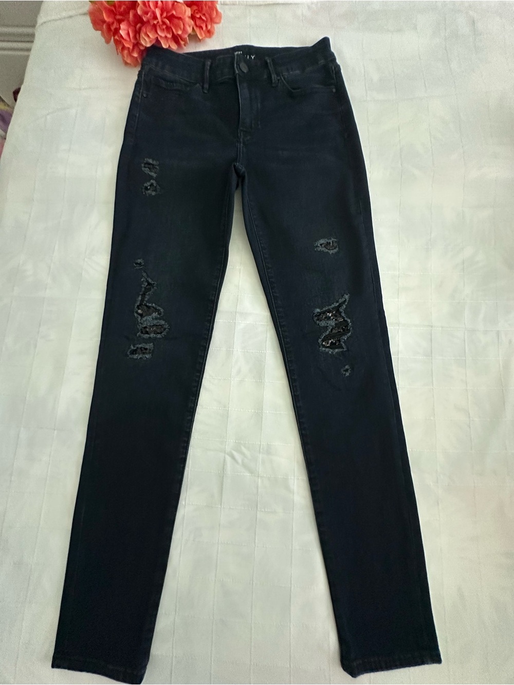 WHBM Brand New “The Skinny” distressed Jeans! Never worn
